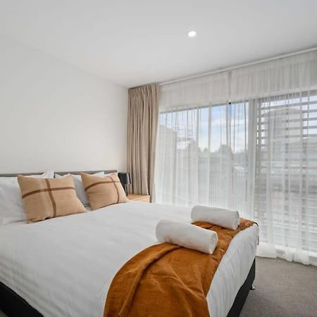 Alps And Lake Retreat Wanaka Albert Town Екстер'єр фото