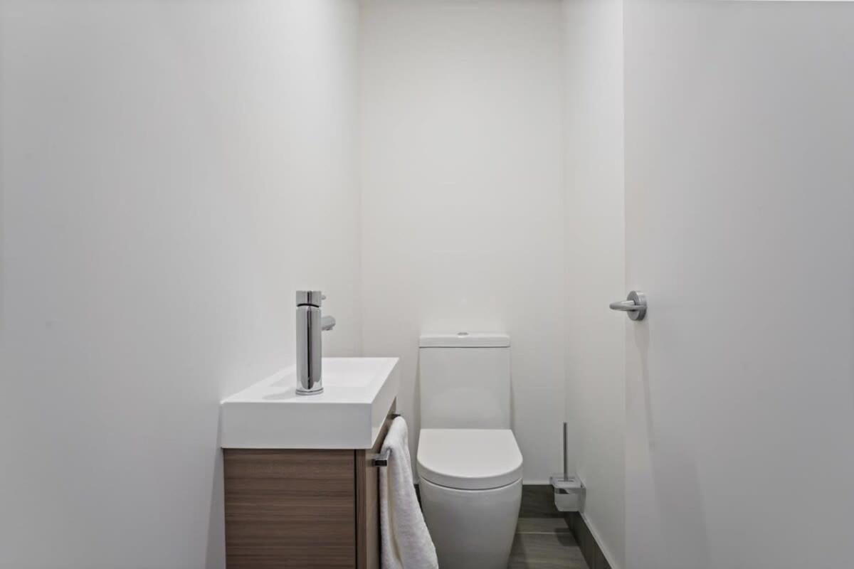 Alps And Lake Retreat Wanaka Albert Town Екстер'єр фото