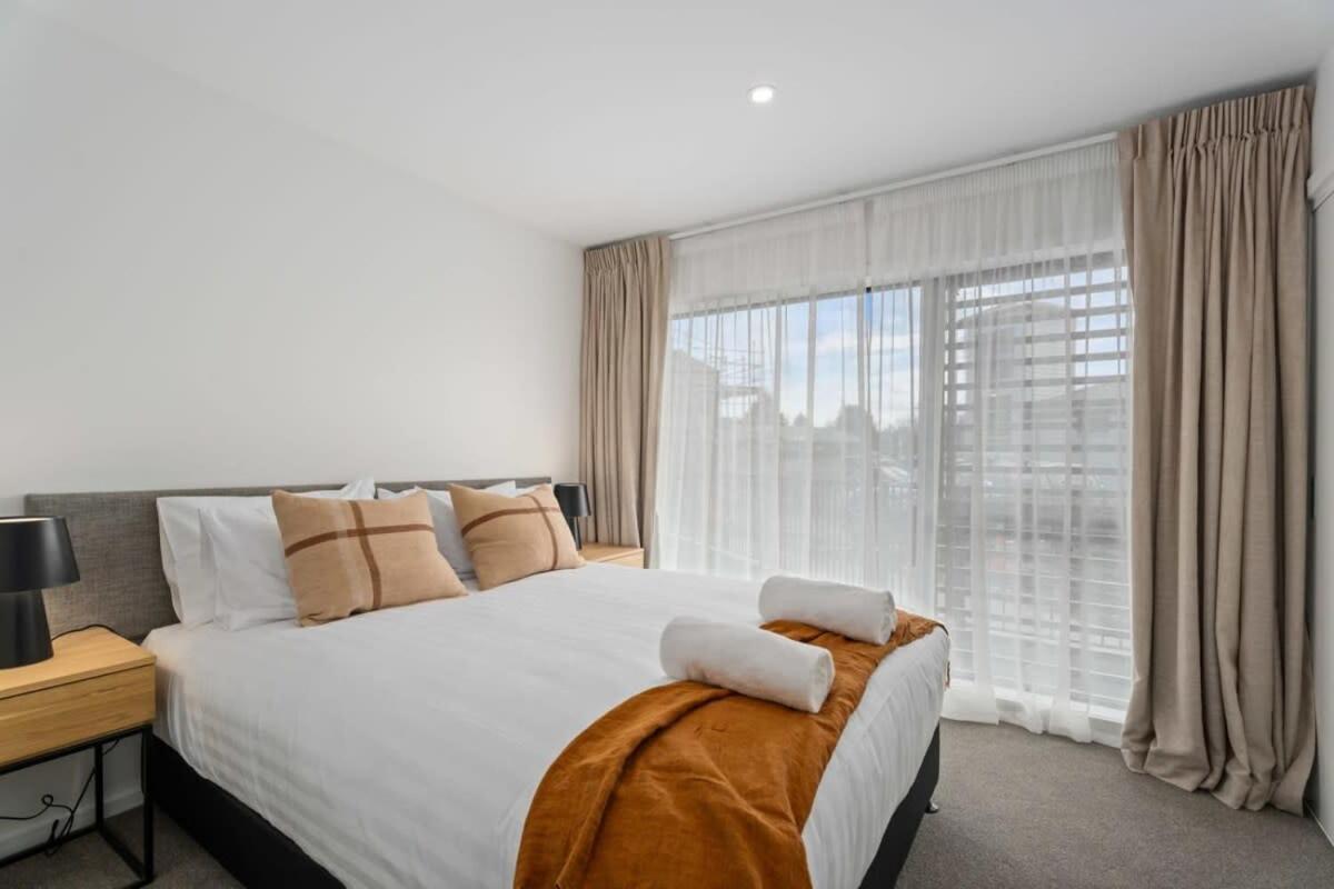 Alps And Lake Retreat Wanaka Albert Town Екстер'єр фото