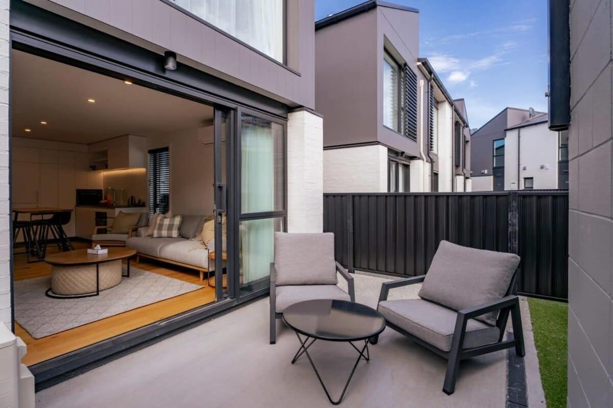 Alps And Lake Retreat Wanaka Albert Town Екстер'єр фото