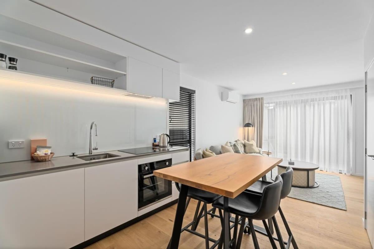 Alps And Lake Retreat Wanaka Albert Town Екстер'єр фото