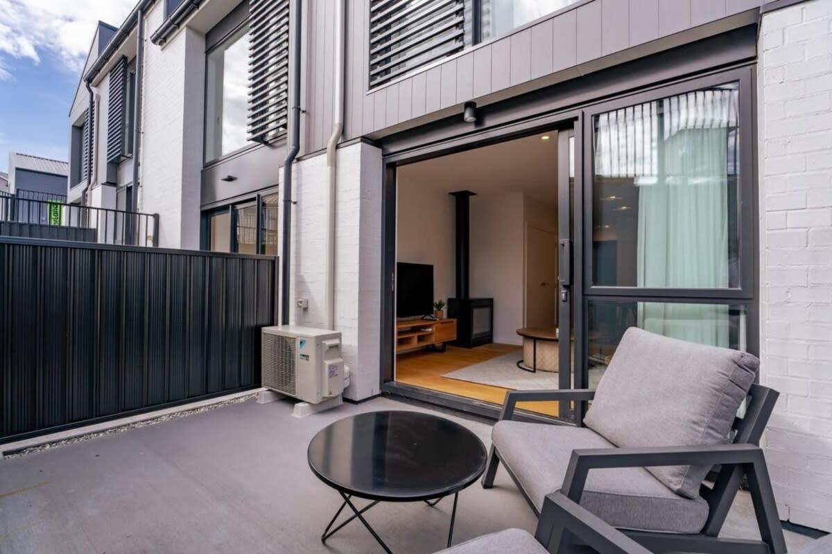Alps And Lake Retreat Wanaka Albert Town Екстер'єр фото